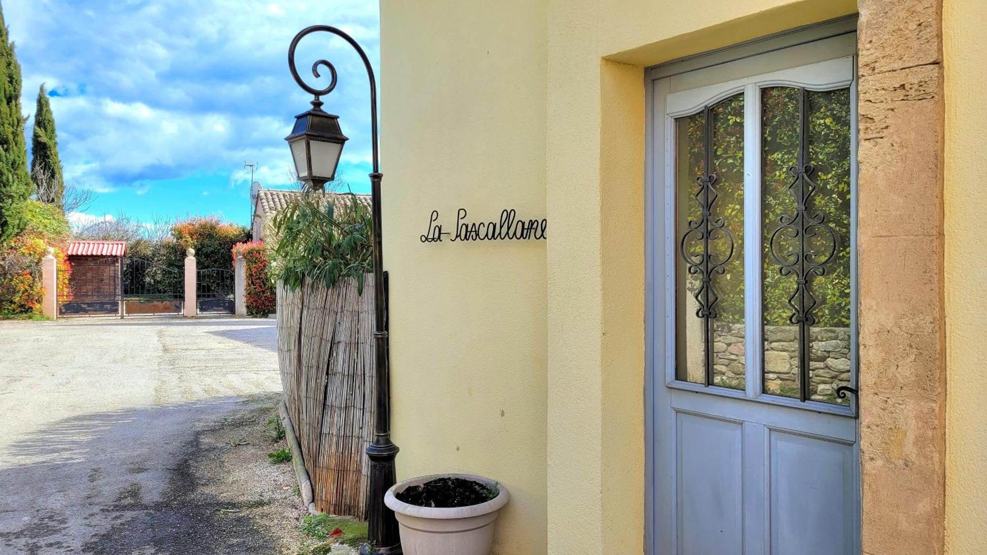 La Pascallane Юзес Екстер'єр фото
